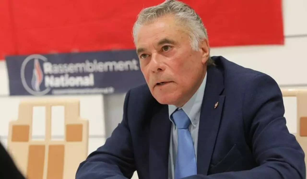 "Des petits blonds, que je préfère aux autres": la phrase polémique d'un élu RN de Cagnes-sur-Mer sur l'accueil des réfugiés ukrainiens