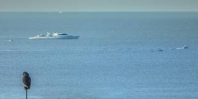 Il est l'un des plus grands yachts du monde: quel est cet immense navire qui croise en baie des Anges depuis quelques jours?