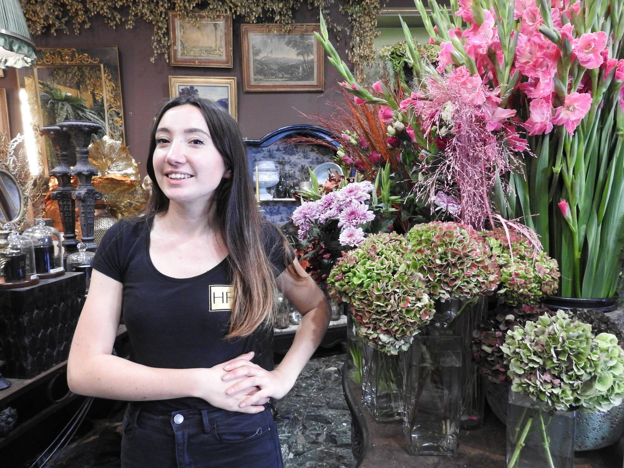 Cette fleuriste de Beaulieu-sur-Mer remportera-t-elle la coupe "Espoir" ce week-end?