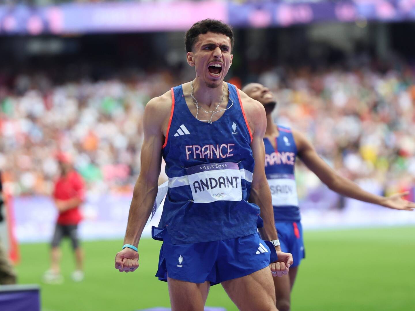 Le Mentonnais Téo Andant a qualifié le relais 4X400 m en finale, ce vendredi matin, au Stade de France. Il va vivre sa première finale olympique à 25 ans.