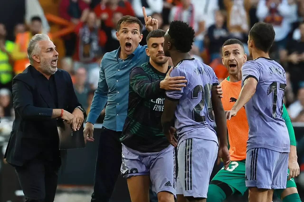 Le Real Madrid annonce porter plainte après les insultes racistes envers Vinicius Junior