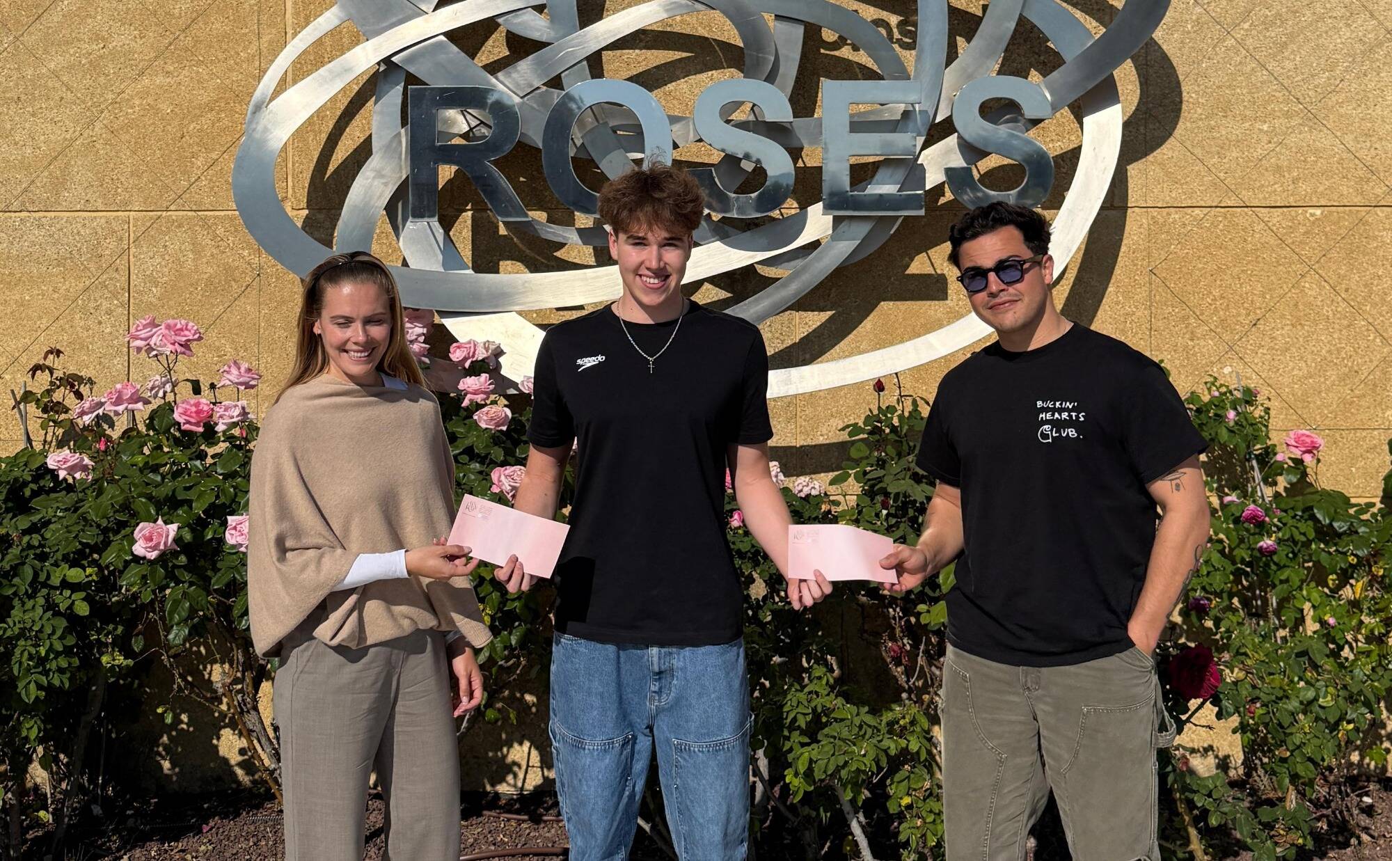 Comment un article de Var-Matin apporte un soutien inespéré au nageur raphaëlois Sébastien Capogna après avoir battu Léon Marchand