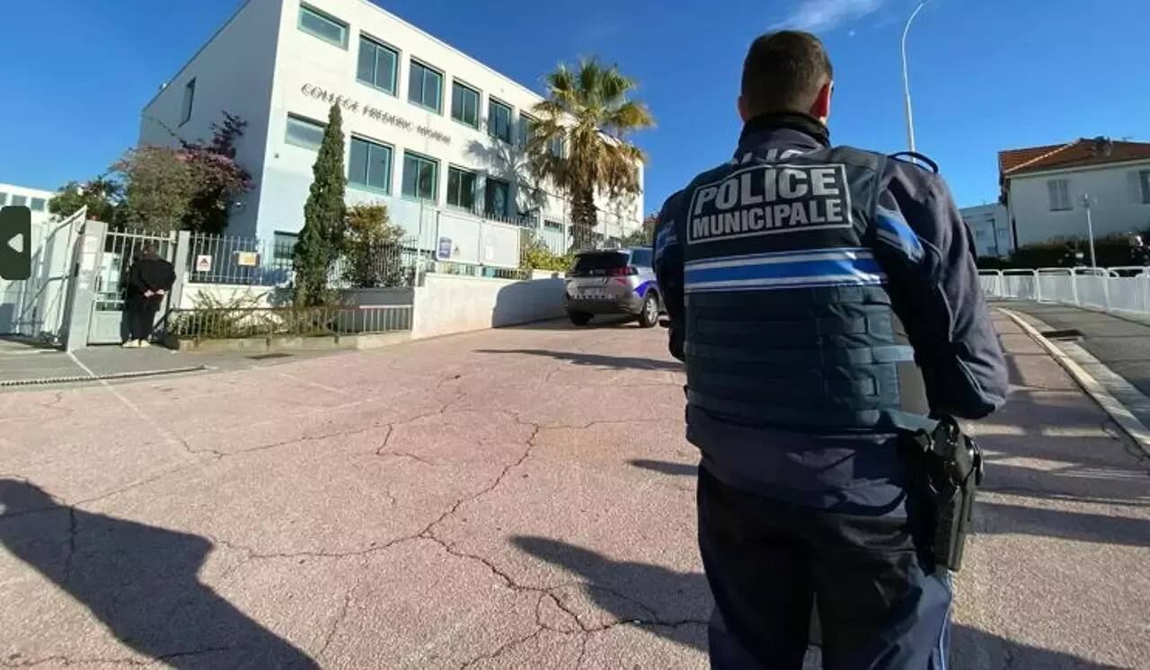 Plusieurs lycées des Alpes-Maritimes et du Var fermés après des menaces d'attentat, suivez les dernières informations en direct