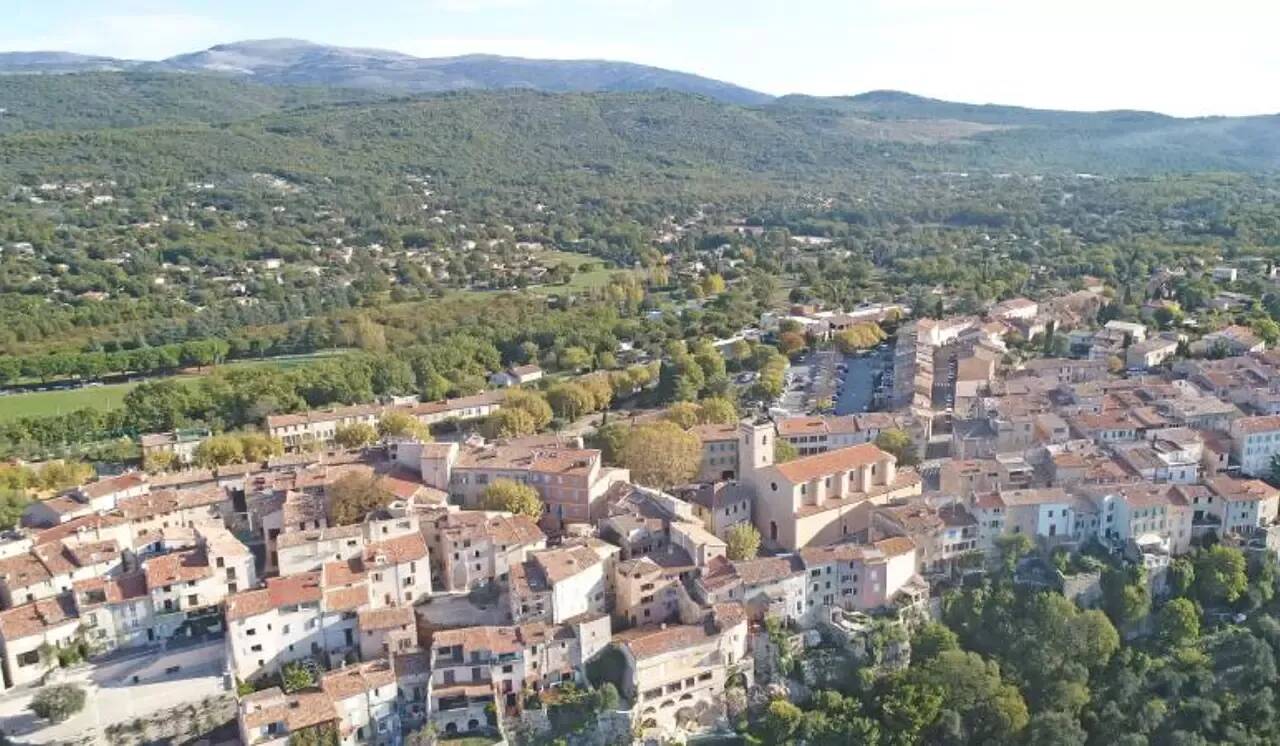 Une habitation et la caserne des pompiers touchées par les intempéries à Saint-Cézaire-sur-Siagne