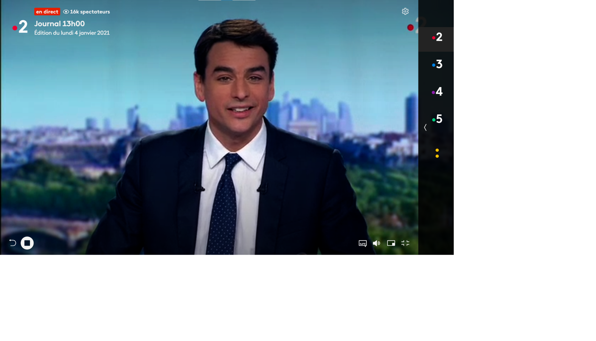 Marie-Sophie Lacarrau face à Julian Bugier, le match du JT de 13H entre TF1 et France 2