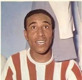 Deuxième meilleur buteur de l'histoire du club, Lucien Cossou revient sur ses "merveilleuses années" à l'AS Monaco