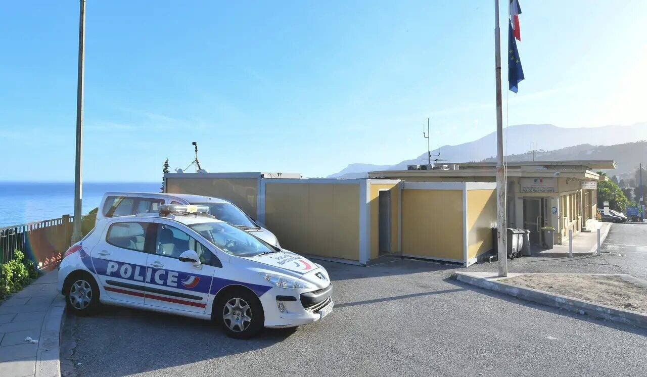 Le refoulement sommaire de jeunes migrants à Menton dénoncé par Human Rights Watch