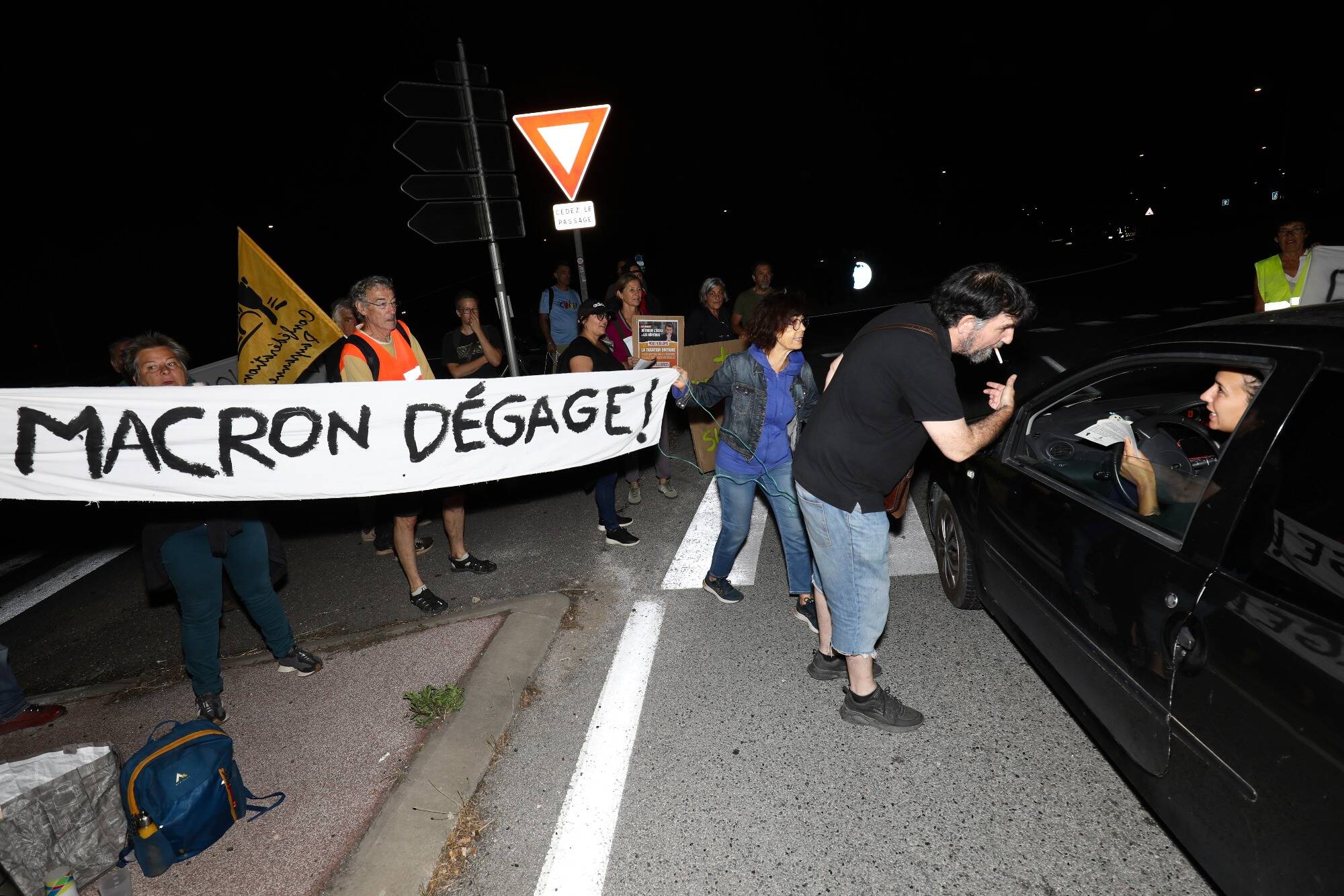 Un salarié qui participe au mouvement "Bloquons tout" du 10 septembre est-il considéré comme gréviste au sein de son entreprise?