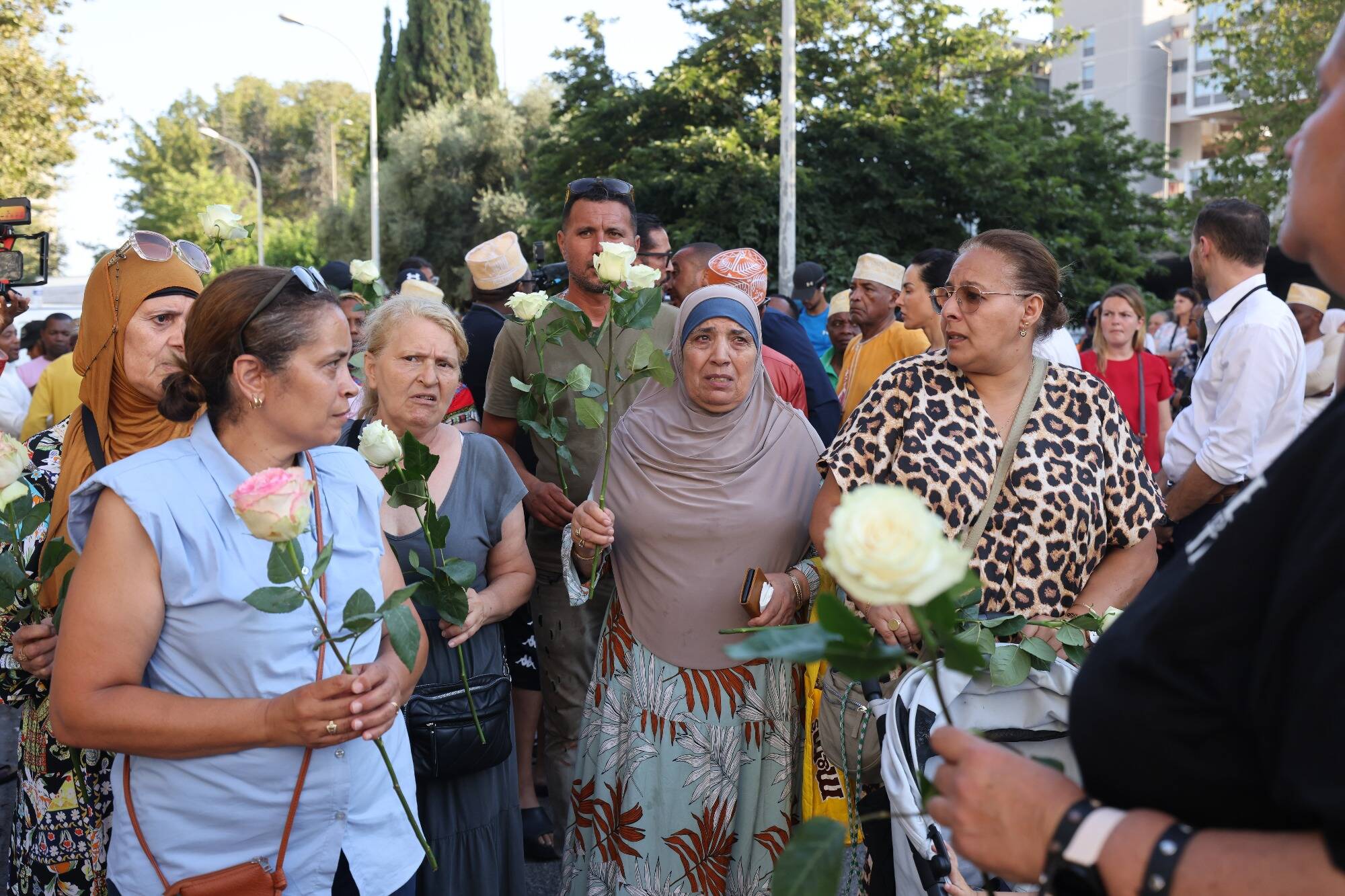 Entre douleur et colère, la communauté comorienne rend hommage aux victimes de l'incendie à Nice