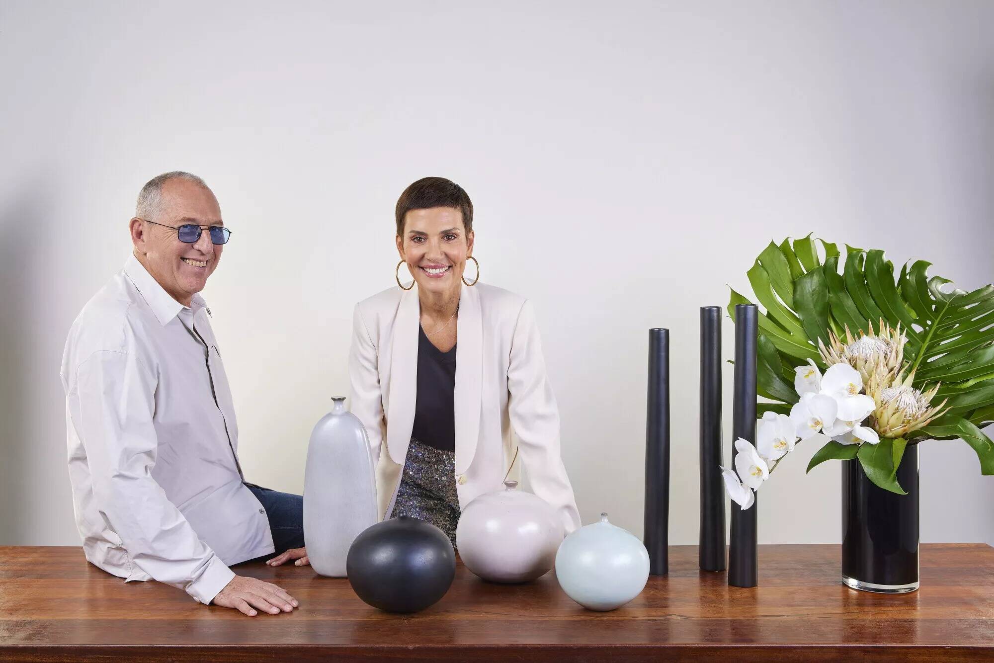 Cristina Cordula et son mari ont récolté une très belle somme en vendant des céramiques précieuses aux enchères