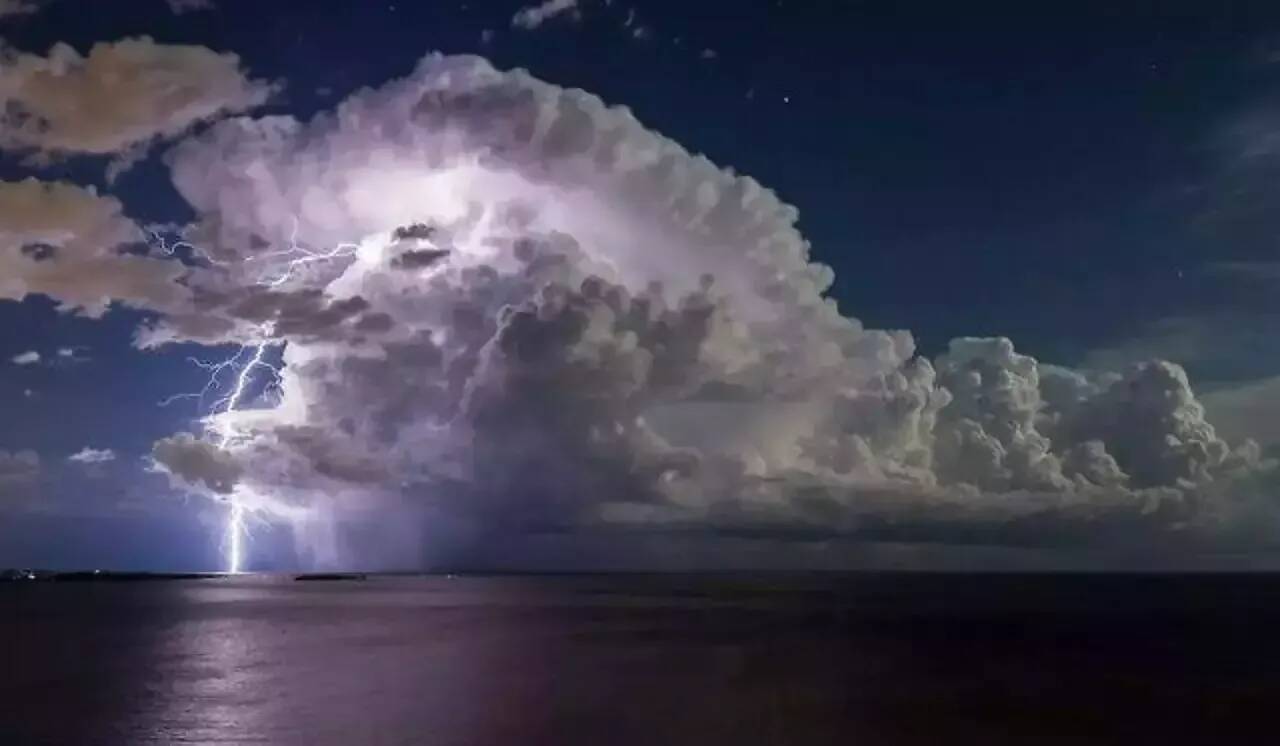 Les Alpes-Maritimes placées en vigilance orange pour orages et pluie-inondation ce dimanche