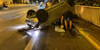 Une voiture se renverse sur le toit à Cannes dans la nuit de jeudi à vendredi