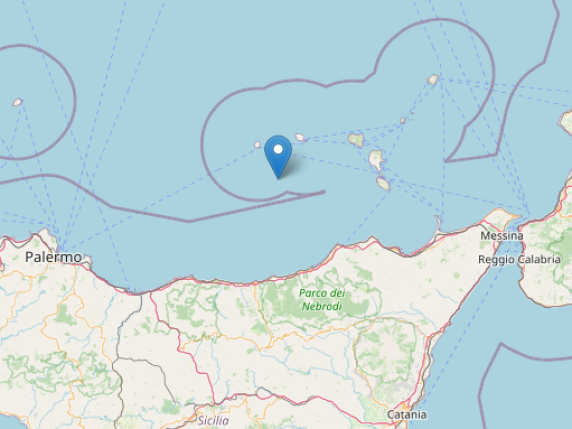 Un tremblement de terre d'une magnitude de 4,3 au large de la Sicile en Italie, des secousses ressenties jusqu'en Calabre