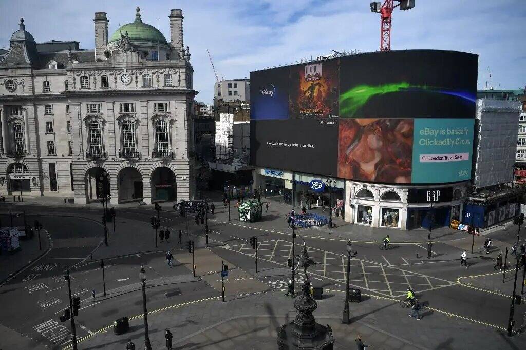 Le Royaume-Uni enregistre un record depuis le début de la pandémie : 78.000 cas positifs à la Covid-19