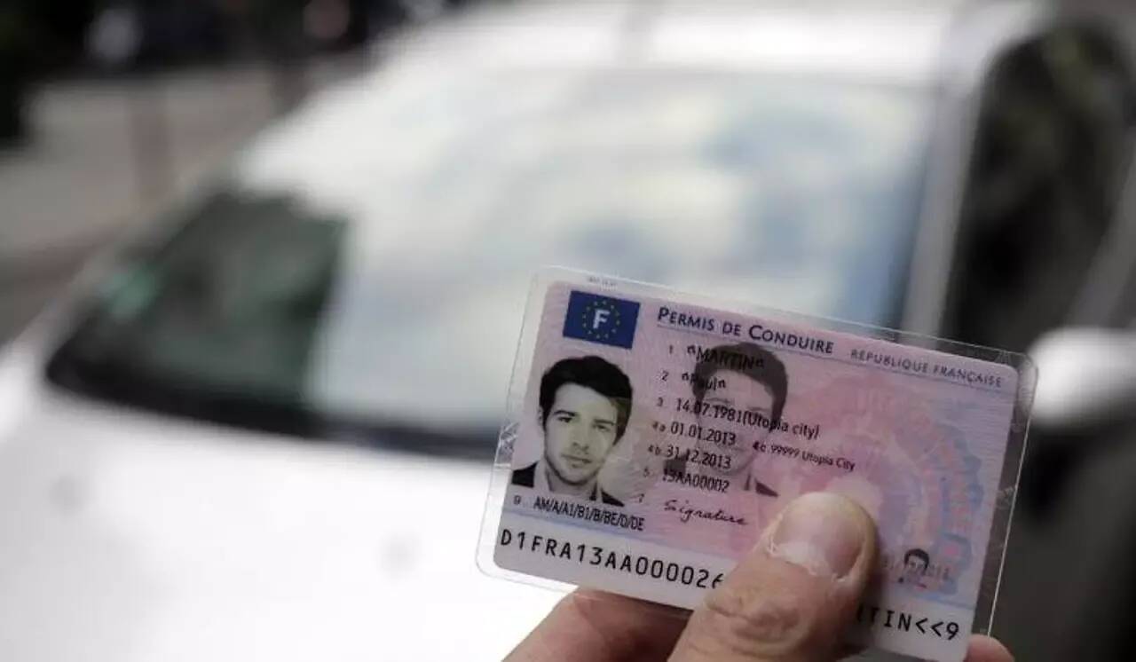 Fin du permis de conduire à vie: des usagers plus favorables à un test d'aptitude qu'à une visite médicale