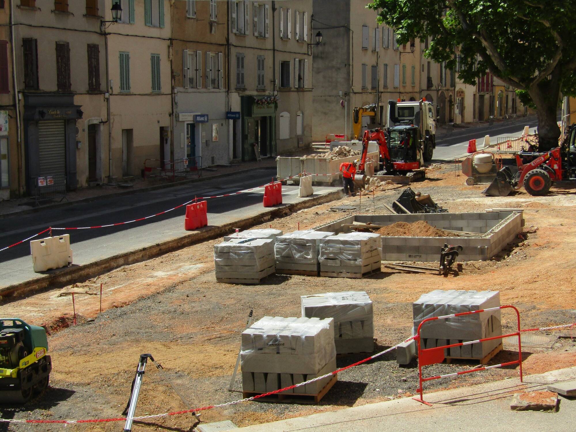 À Barjols, les travaux de réfection du boulevard Grisolle ont débuté et dureront jusqu'à cet automne