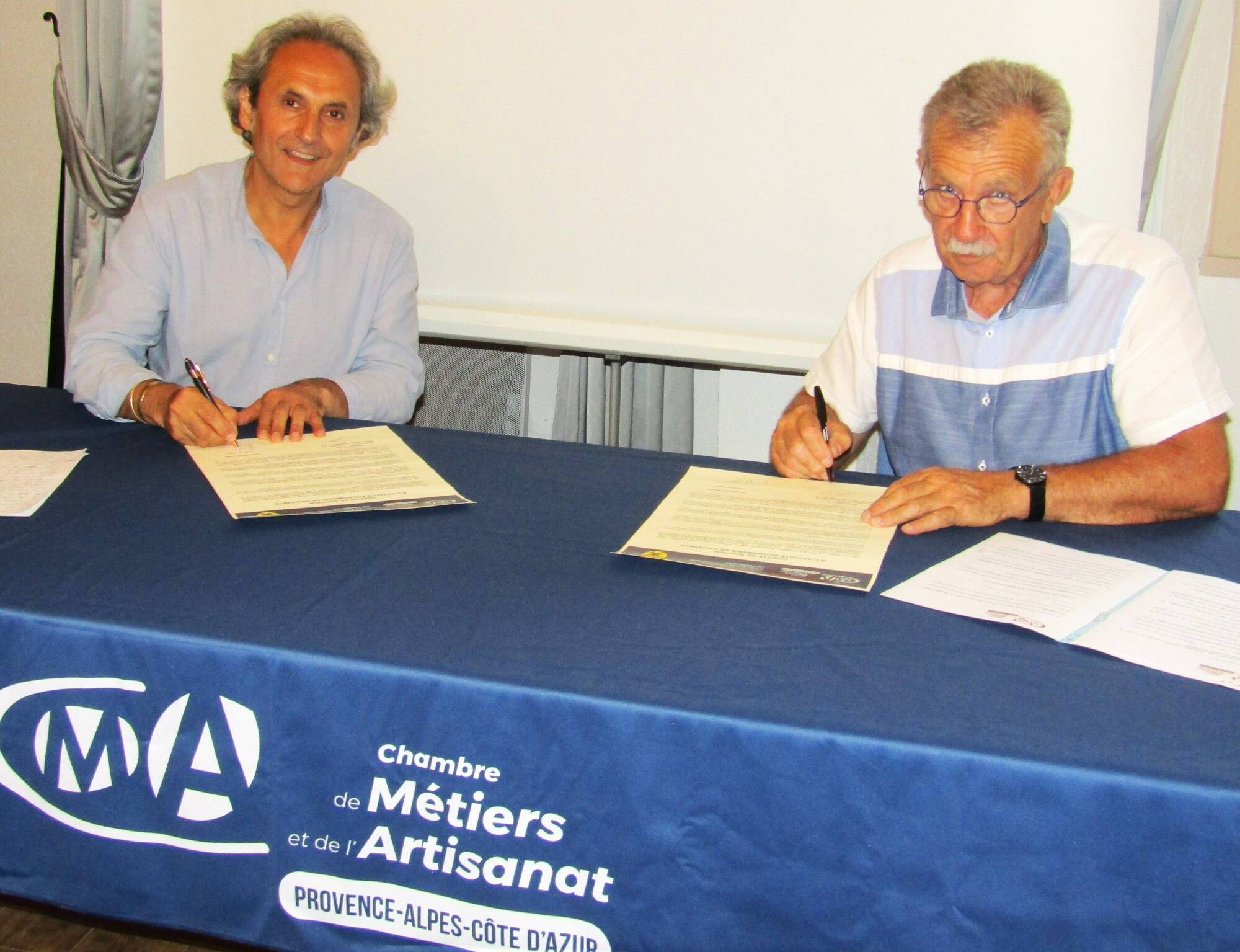 La municipalité et la Chambre de métiers et de l'artisanat s'allient pour promouvoir les savoir-faire locaux à Rians