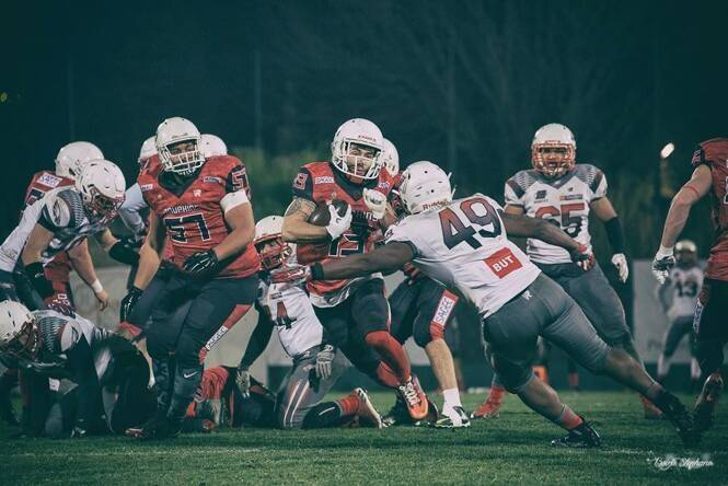 "Chaque année après le Super Bowl, tous les gamins veulent nous rejoindre..." On a passé un entraînement avec les Dauphins de Nice