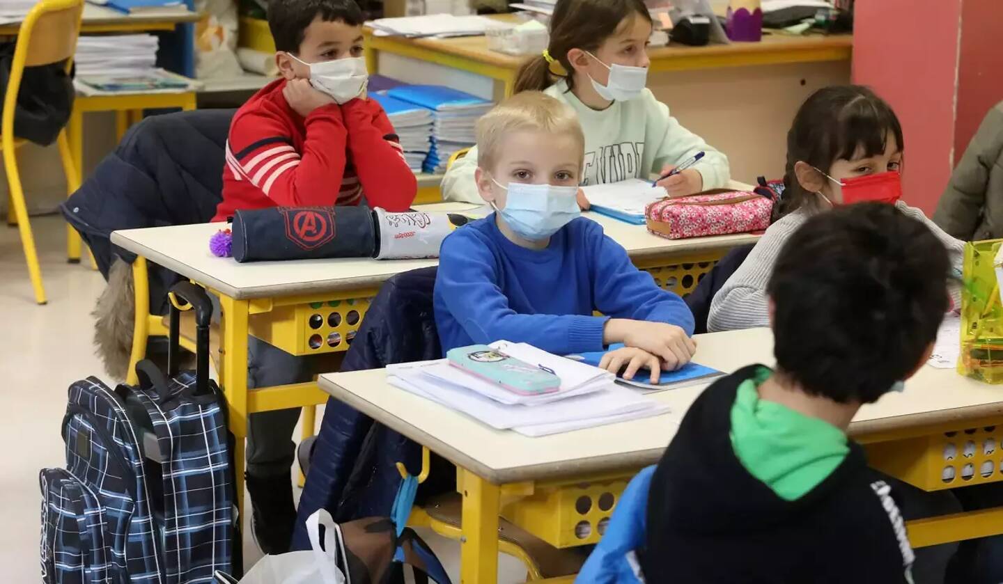 L’école Ronchese de Nice a accueilli, le 10 mars, deux enfants Ukrainiens. Andrei, 7 ans, et Valerie, 4 ans. 