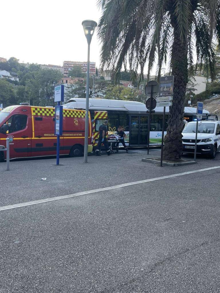 "Cela a duré trente secondes", ce que l'on sait de la rixe à l'arme blanche où quatre ados ont été blessés à Grasse