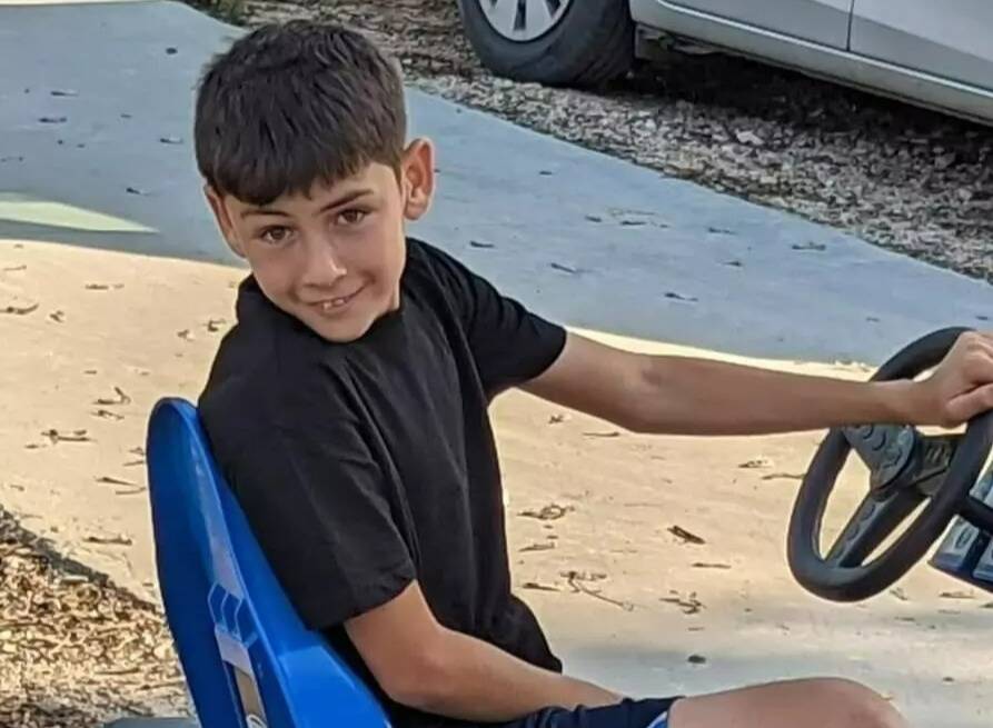 "Le pire, c'est de penser à la souffrance du petit": la grand-mère niçoise d'Eitan, otage du Hamas, raconte un mois en "enfer"