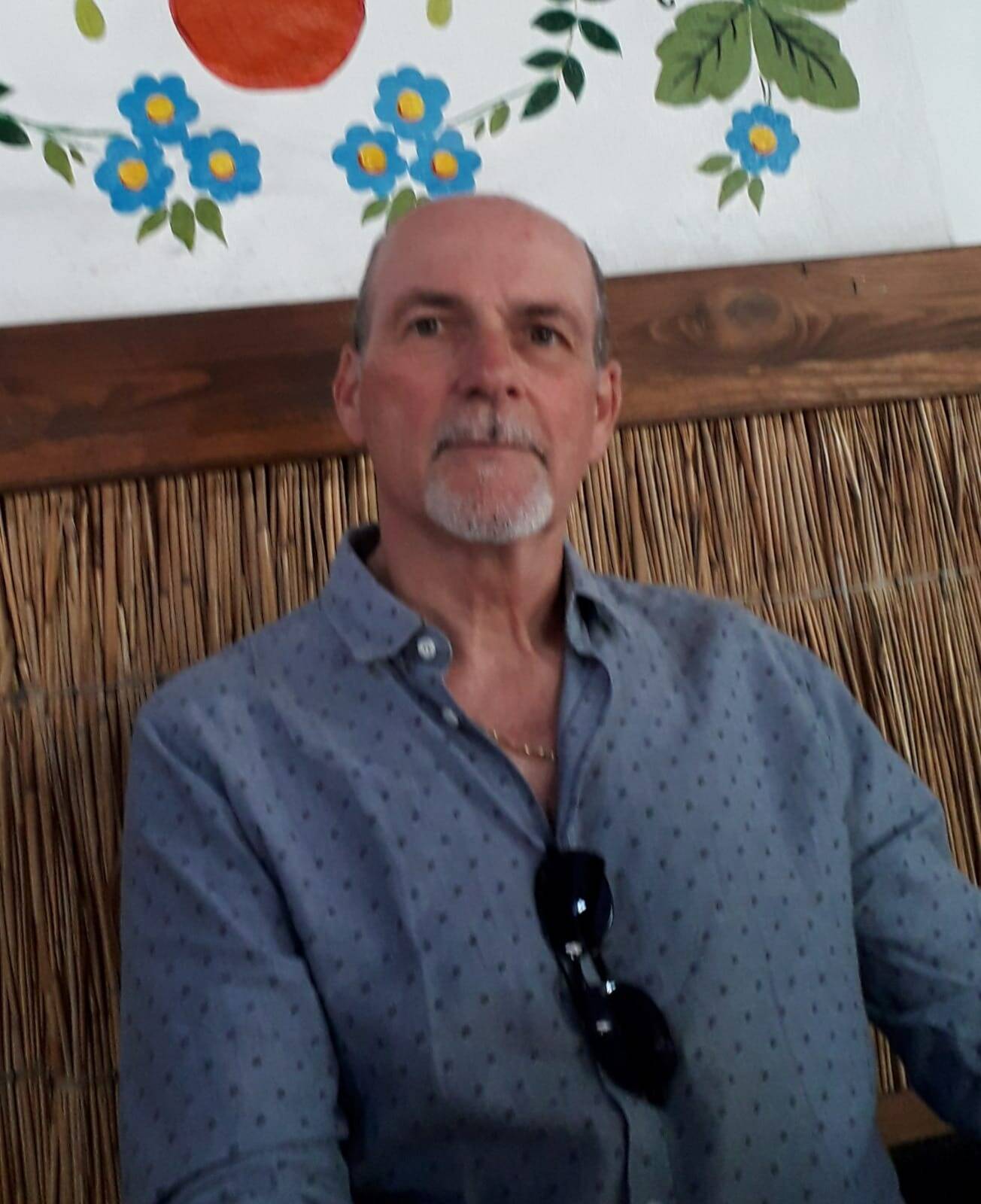 "La frontière la plus proche avec un pays de l'Union Européenne est à 700 kilomètres... Et à pied, ça fait loin": l'inquiétude grandit chez ce Français bloqué en Ukraine