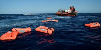 Naufrage en Méditerranée: une femme enceinte meurt et 22 disparus, selon MSF