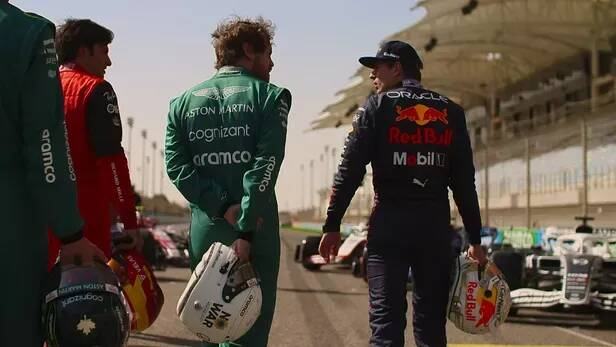 La très populaire série Netflix sur la Formule 1, critiquée pour sa promotion du tabac