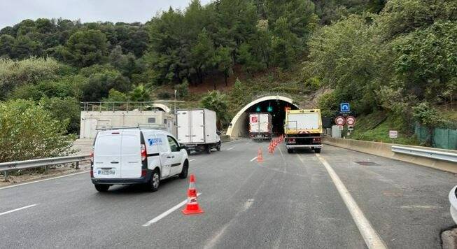 L'autoroute A8 Rouvre à La Circulation Dans Les Alpes-Maritimes, Après ...