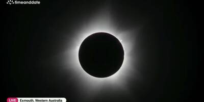 Les images spectaculaires d'une éclipse solaire totale en pleine journée en Australie