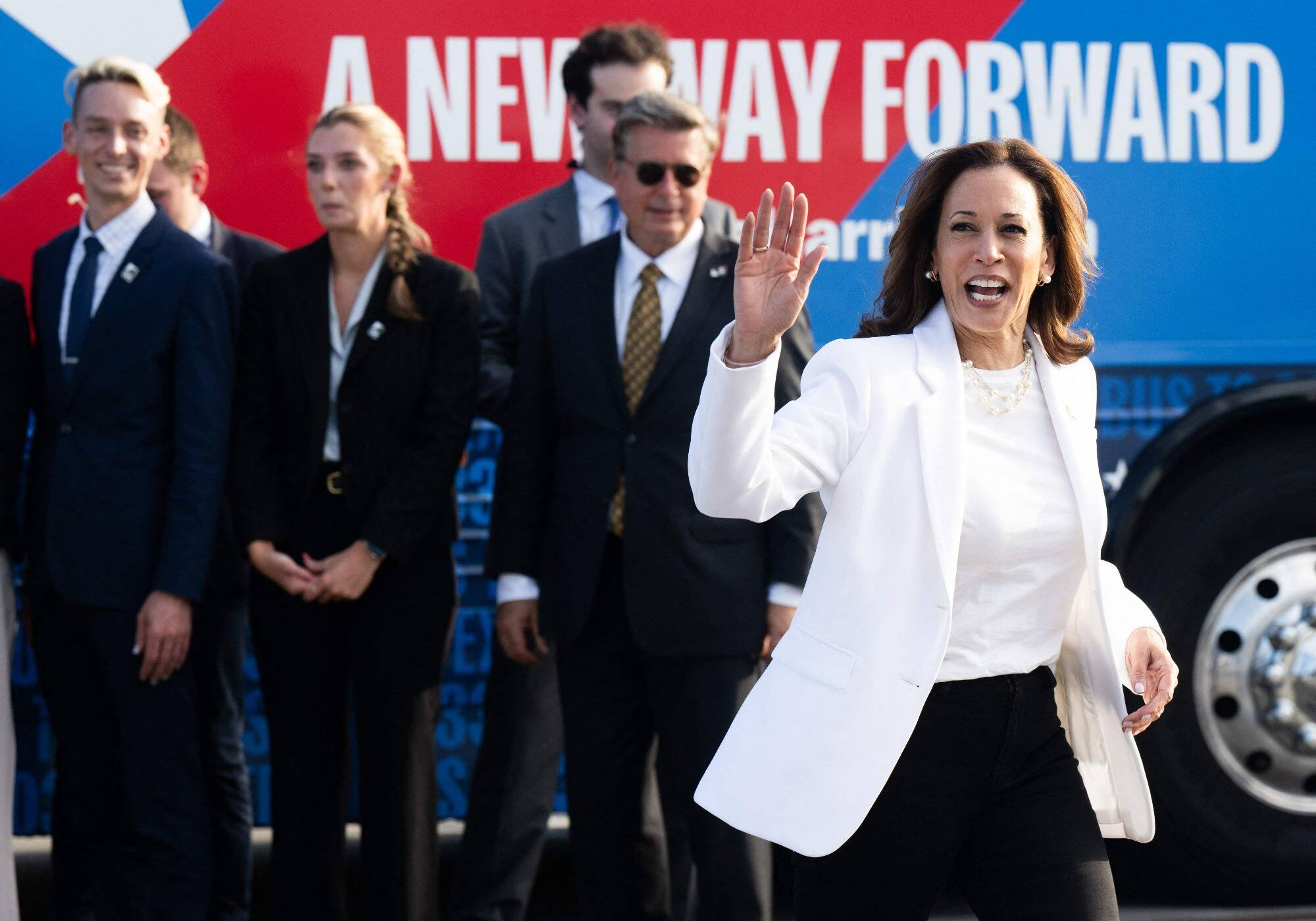 Fracturation hydraulique, immigration, Israël... Ce qu'il faut retenir de la première interview de Kamala Harris