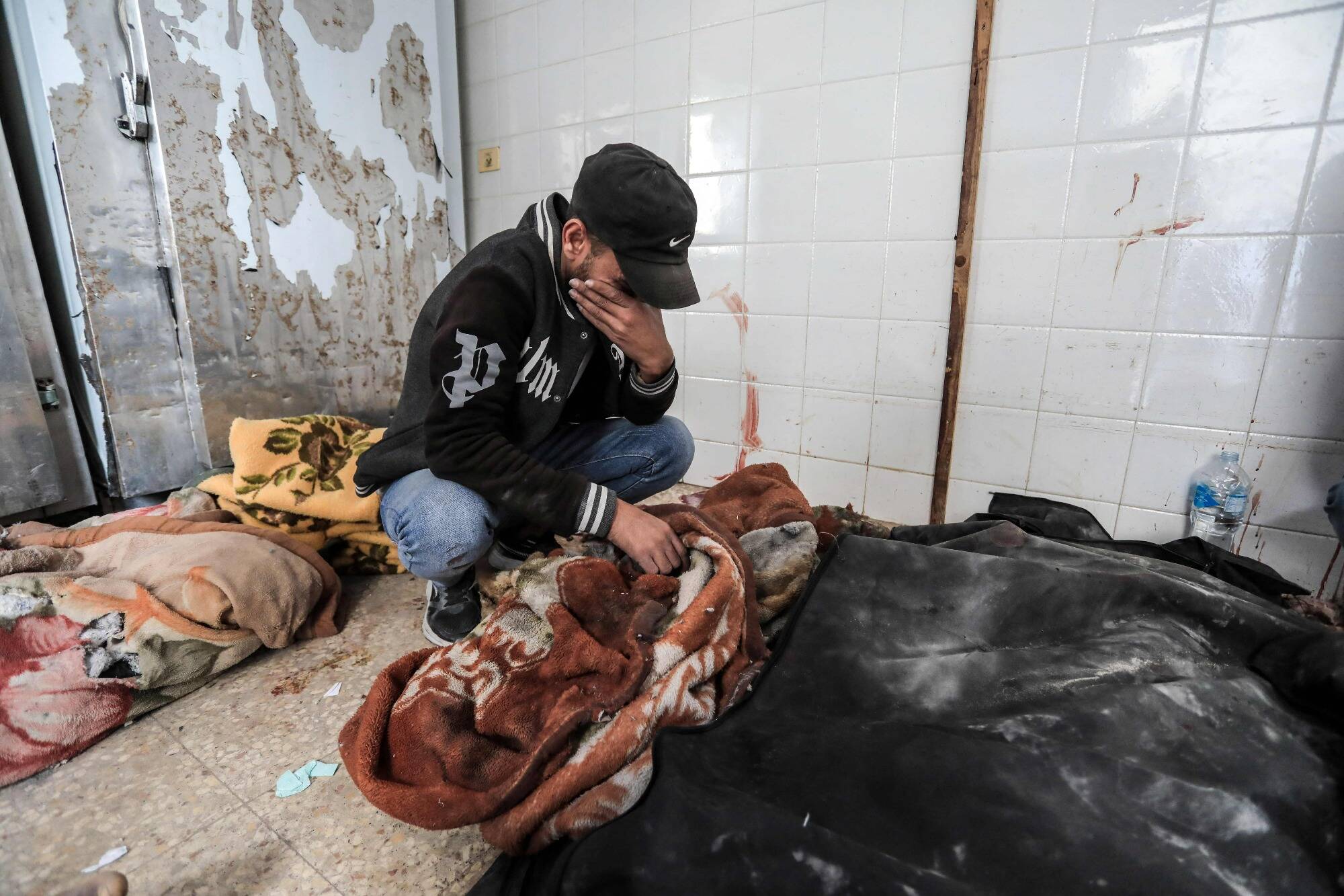 Tirs lors d'une distribution d'aide humanitaire à Gaza: le chef de l'Union africaine "condamne fermement le massacre des Palestiniens"