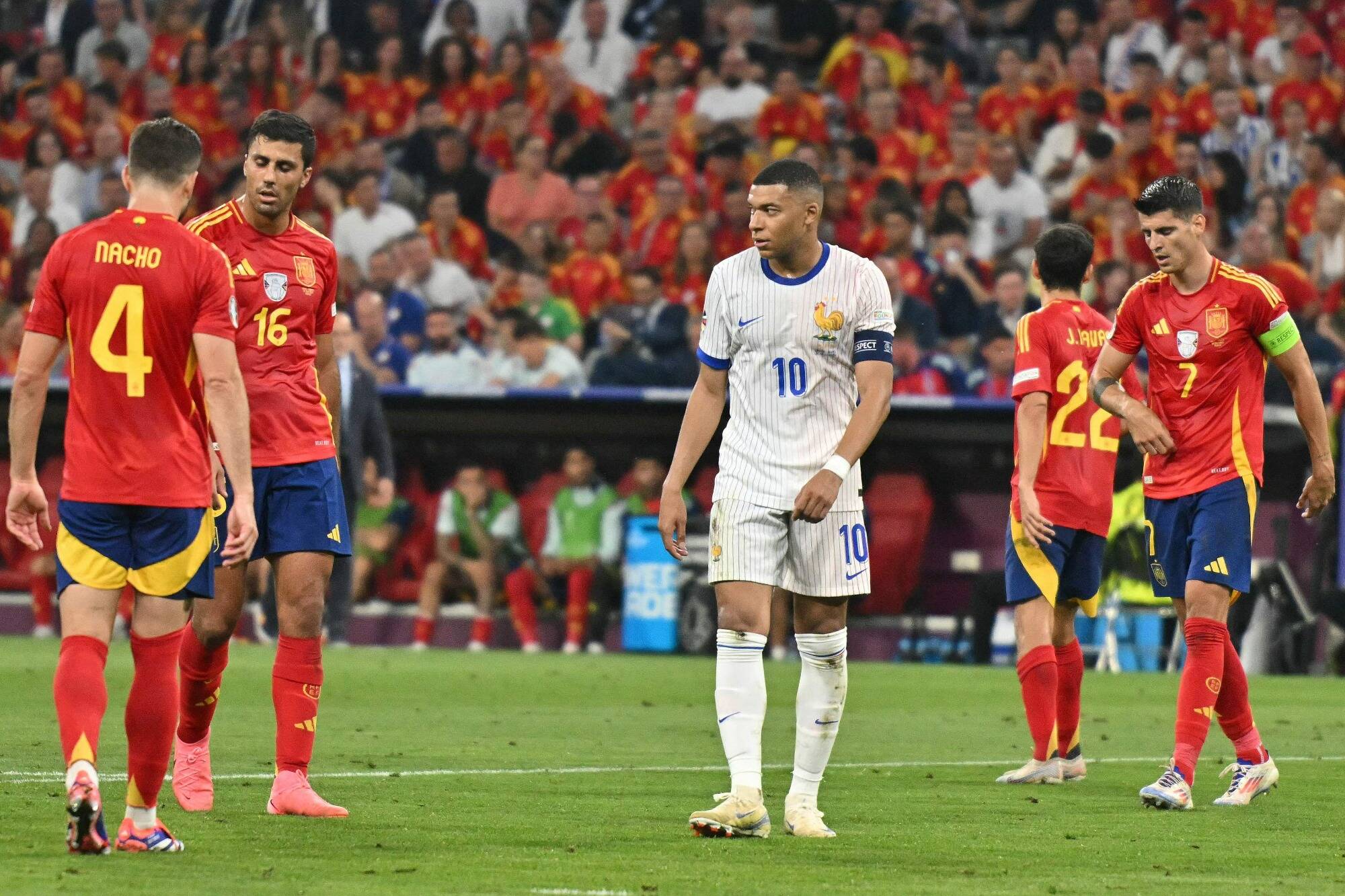 La France privée de finale de l'Euro 2024 après sa défaite 2-1 face à l'Espagne