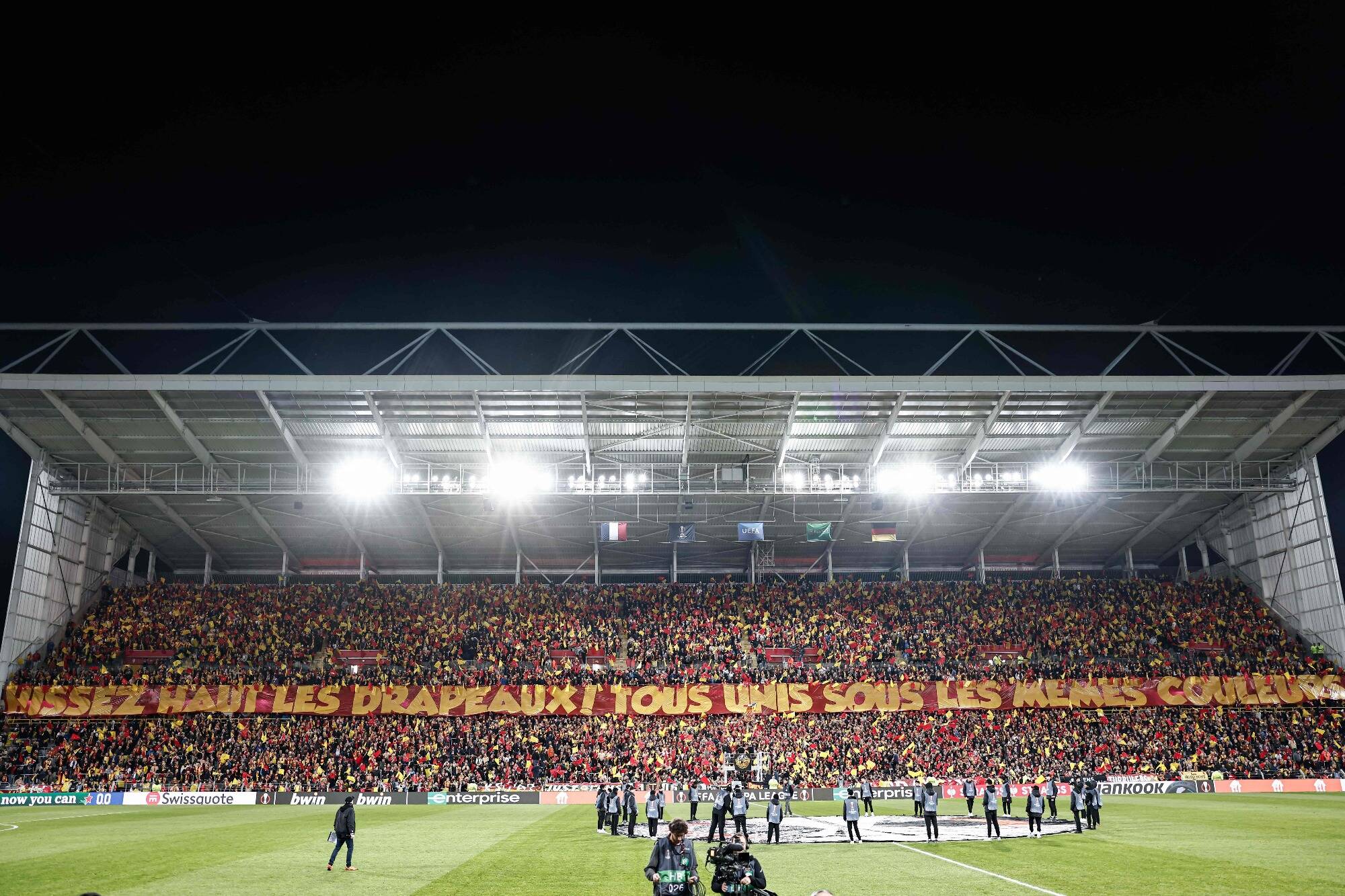 C'est le troisième club de Ligue 1 à le faire, le RC Lens rachète son emblématique Stade Bollaert