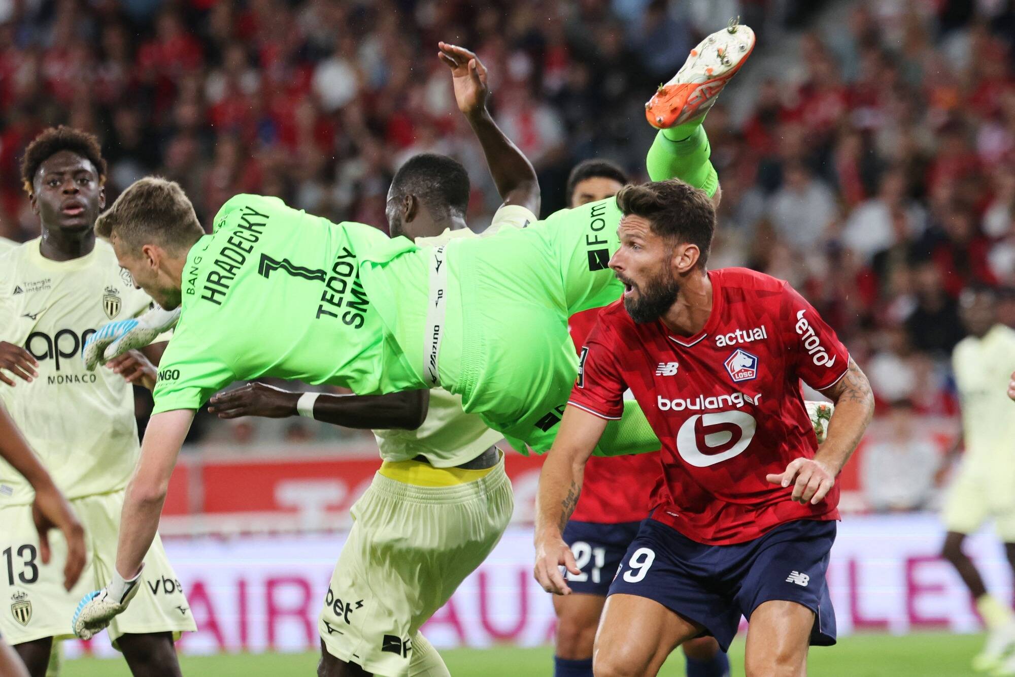 L'AS Monaco s'incline à Lille dans les arrêts de jeu sur un but d'Olivier Giroud (1-0)