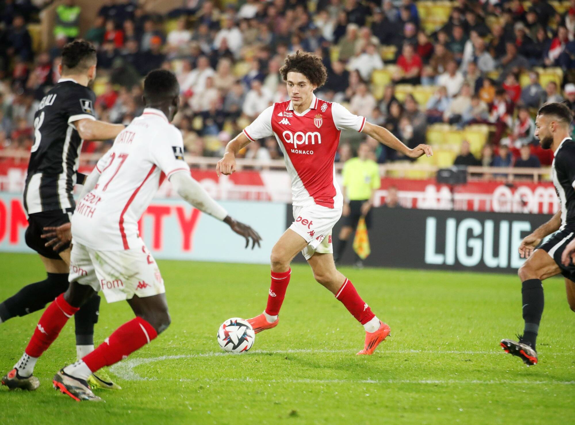 Forfait avec l'Équipe de France espoirs, le Monégasque Maghnes Akliouche a passé des examens rassurants