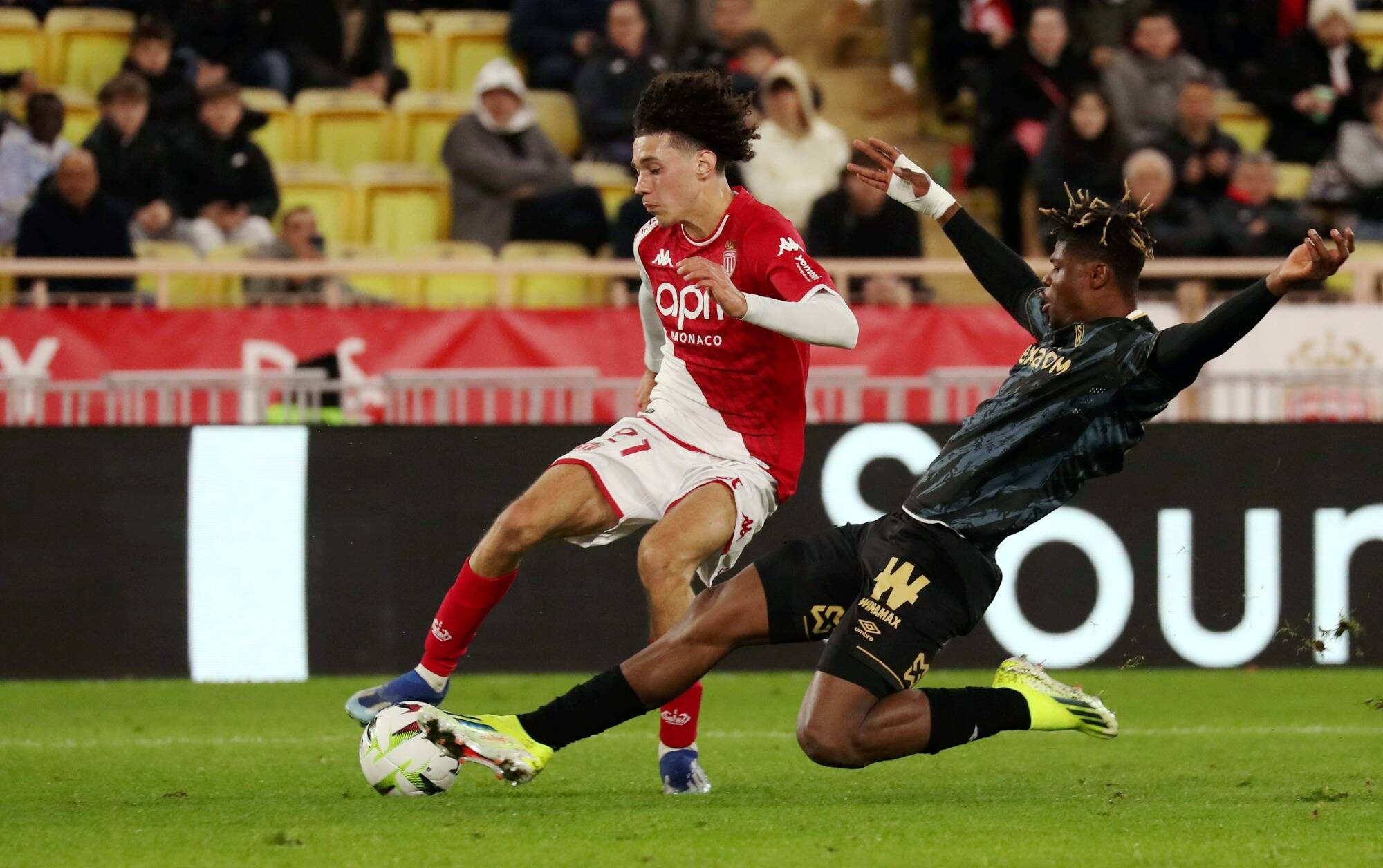 Brèves Actus Foot: Akliouche titulaire avec l'AS Monaco contre Lorient thumbnail