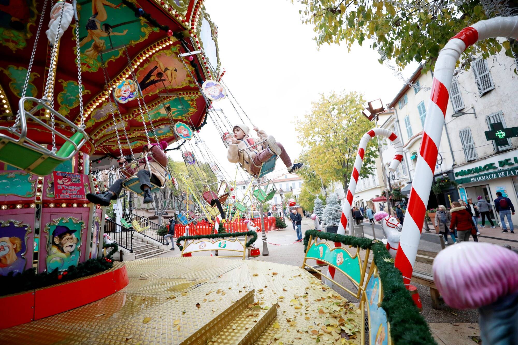 Les attractions de Noël et le sentier du Cap d'Antibes fermés ce jeudi à cause de la météo