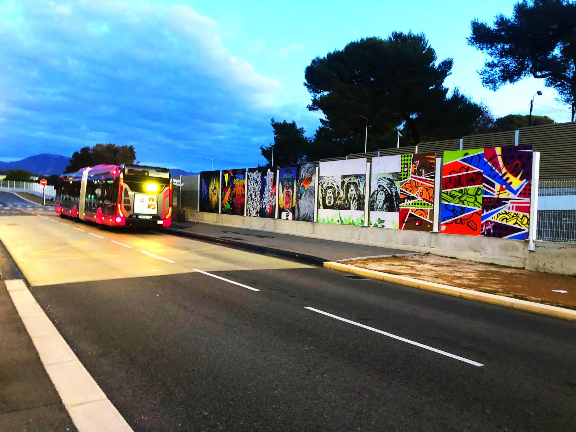 VIDEO. Des réalisations du festival d'art urbain Coul'heures d'automne à Super Antibes