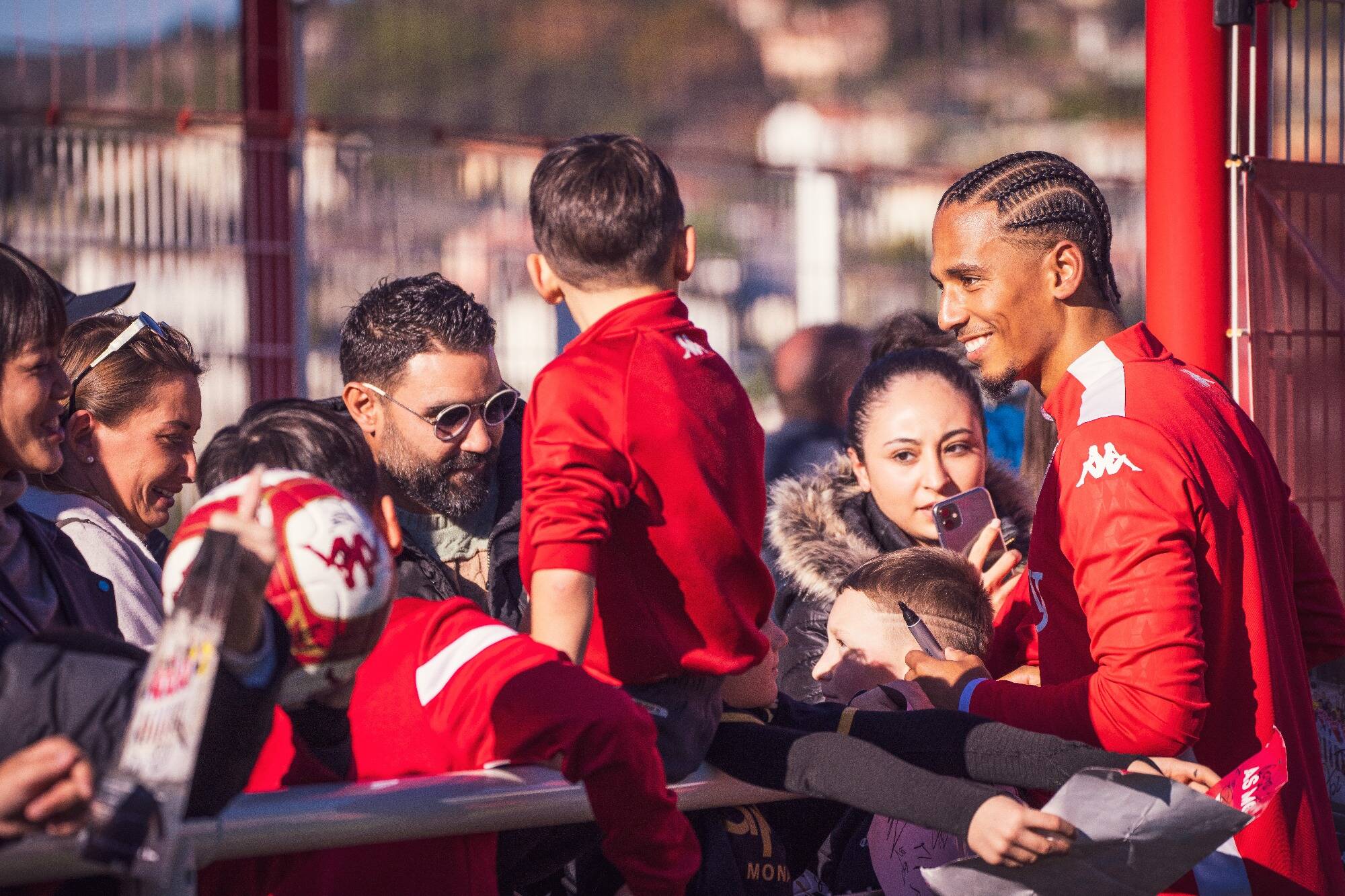 Pour la première fois de la saison, l'AS Monaco s'est entraînée en public à La Turbie et a fait le bonheur des enfants