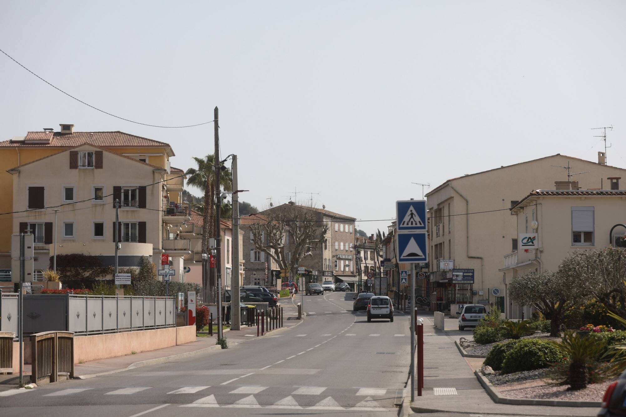 Retrouvé un sac en plastique sur la tête: on en sait plus sur le couple de retraités découvert mort à son domicile