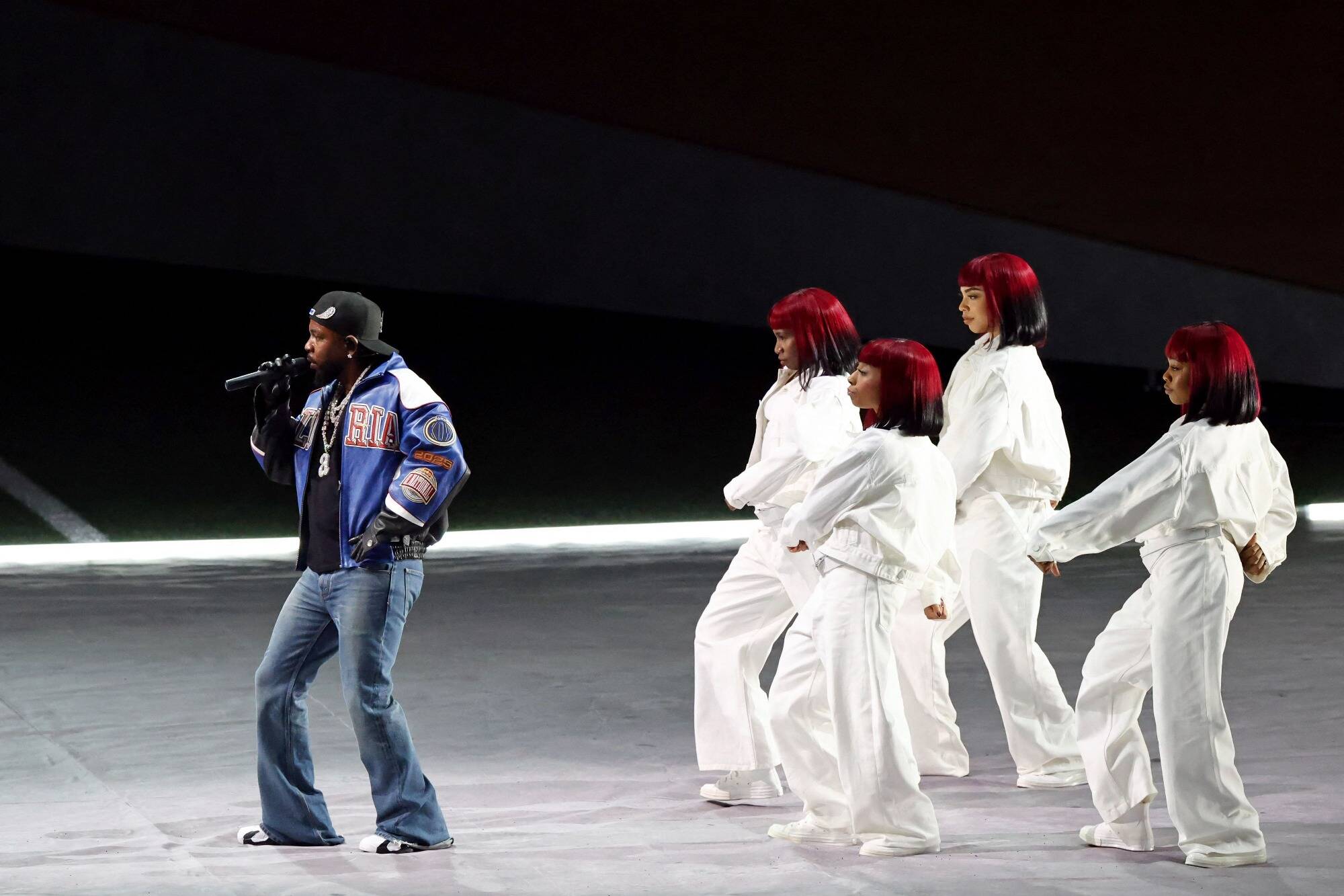 Kendrick Lamar met le hip-hop au coeur du Super Bowl et de l'Amérique, sans épargner Drake