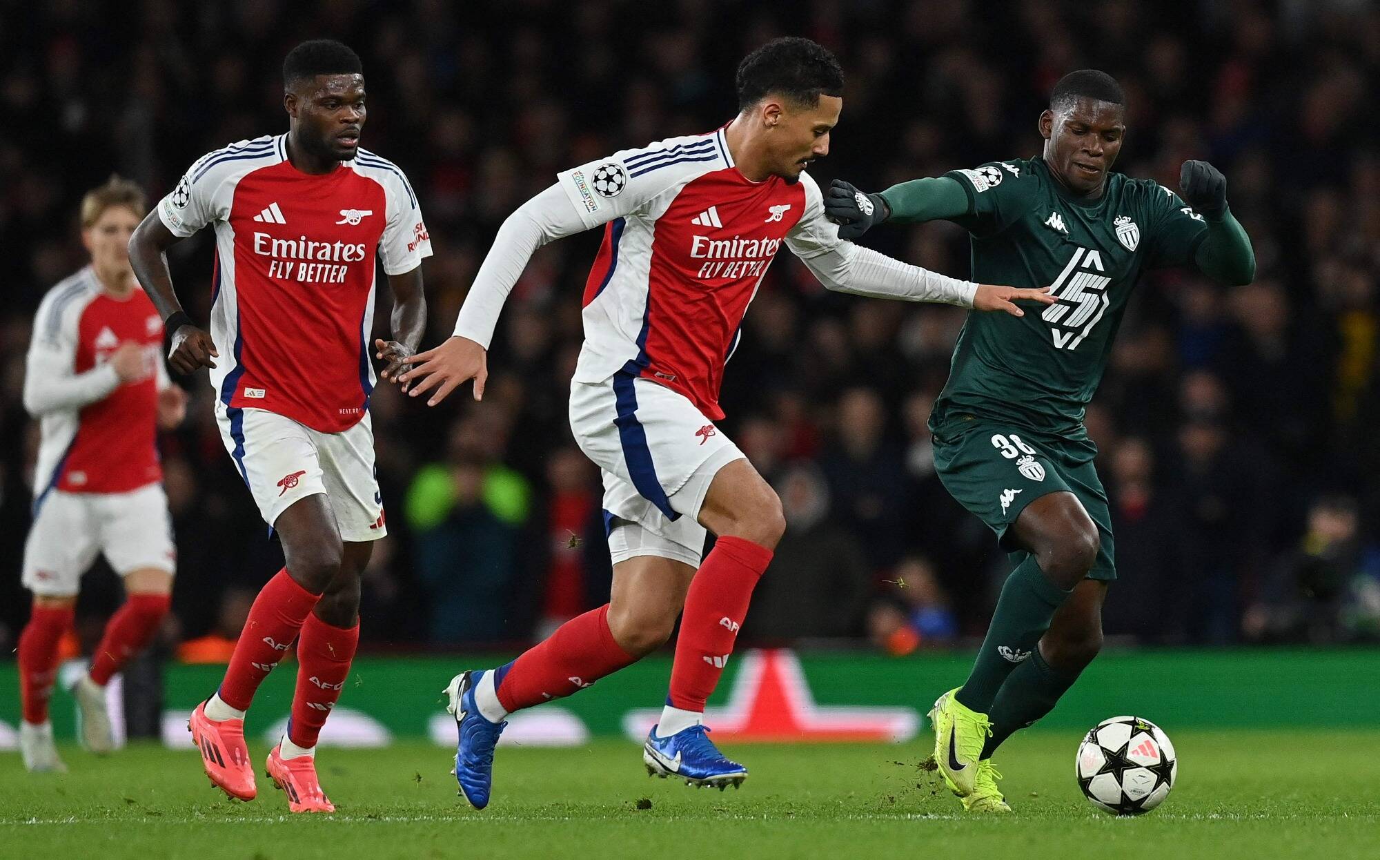 Largement dominée, l'AS Monaco s'incline logiquement à Arsenal en Ligue des champions (3-0)
