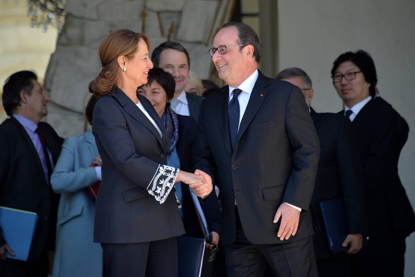 François Hollande et Ségolène Royal, lors du dernier conseil des ministres de la présidence de François Hollande au palais de l'Elysée à Paris, le 10 mai 2017. 