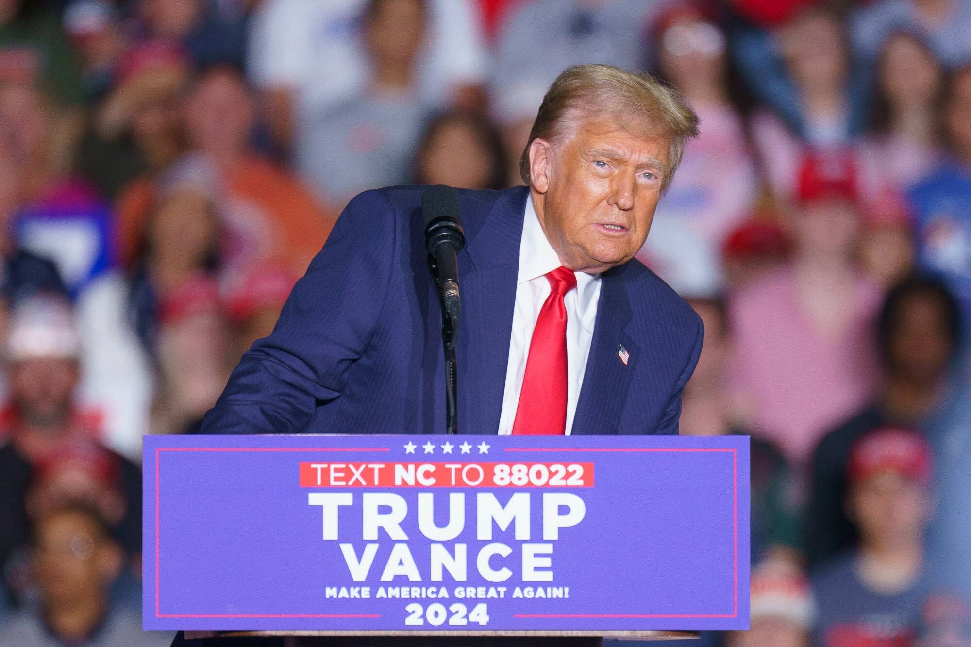 Economie, géopolitique, prix du carburant... Ce que l'élection de Donald Trump va changer en France et en Europe