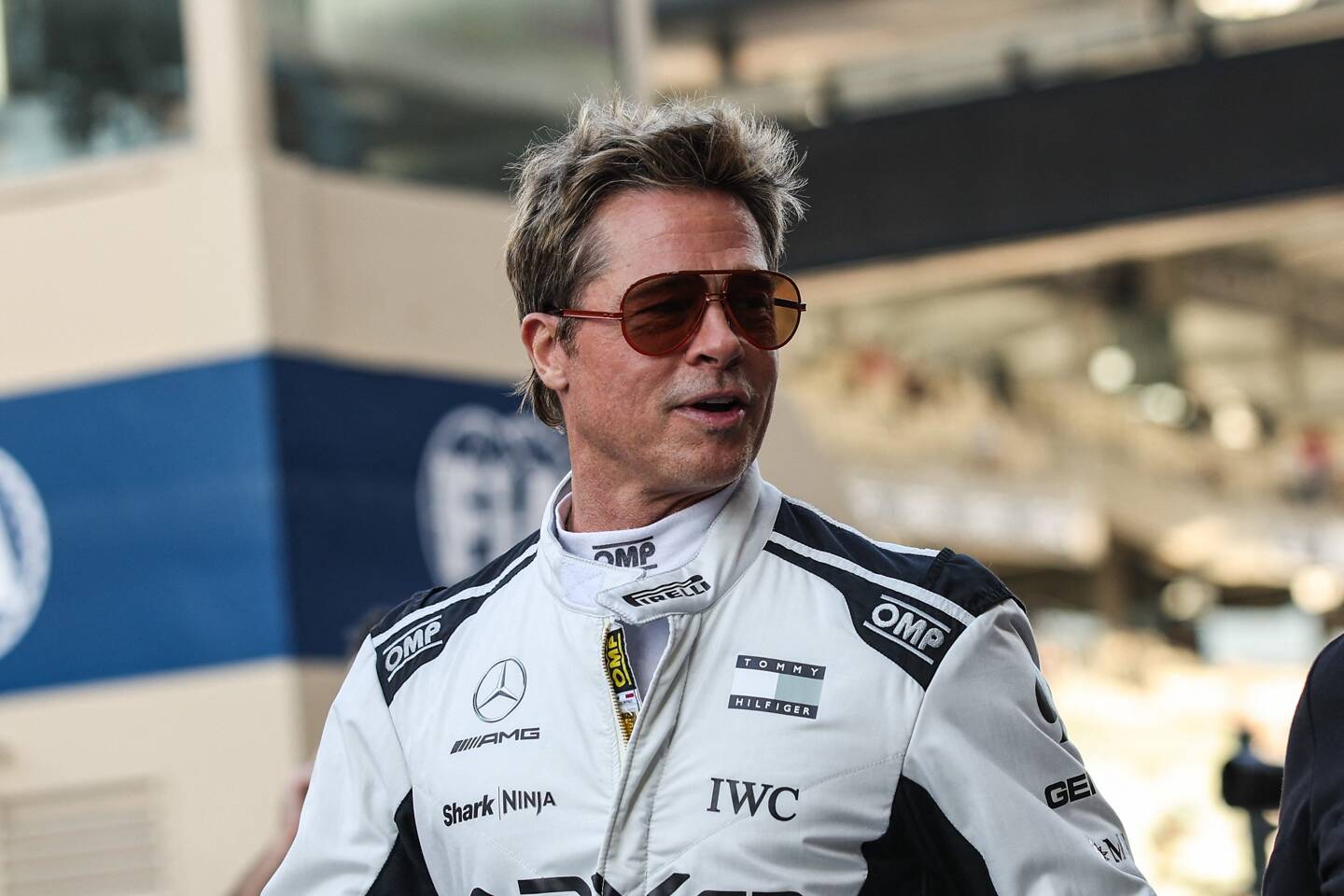 Brad Pitt le 8 décembre dernier, sur le tournage de son film, lors du GP d'Abu Dhabi. 