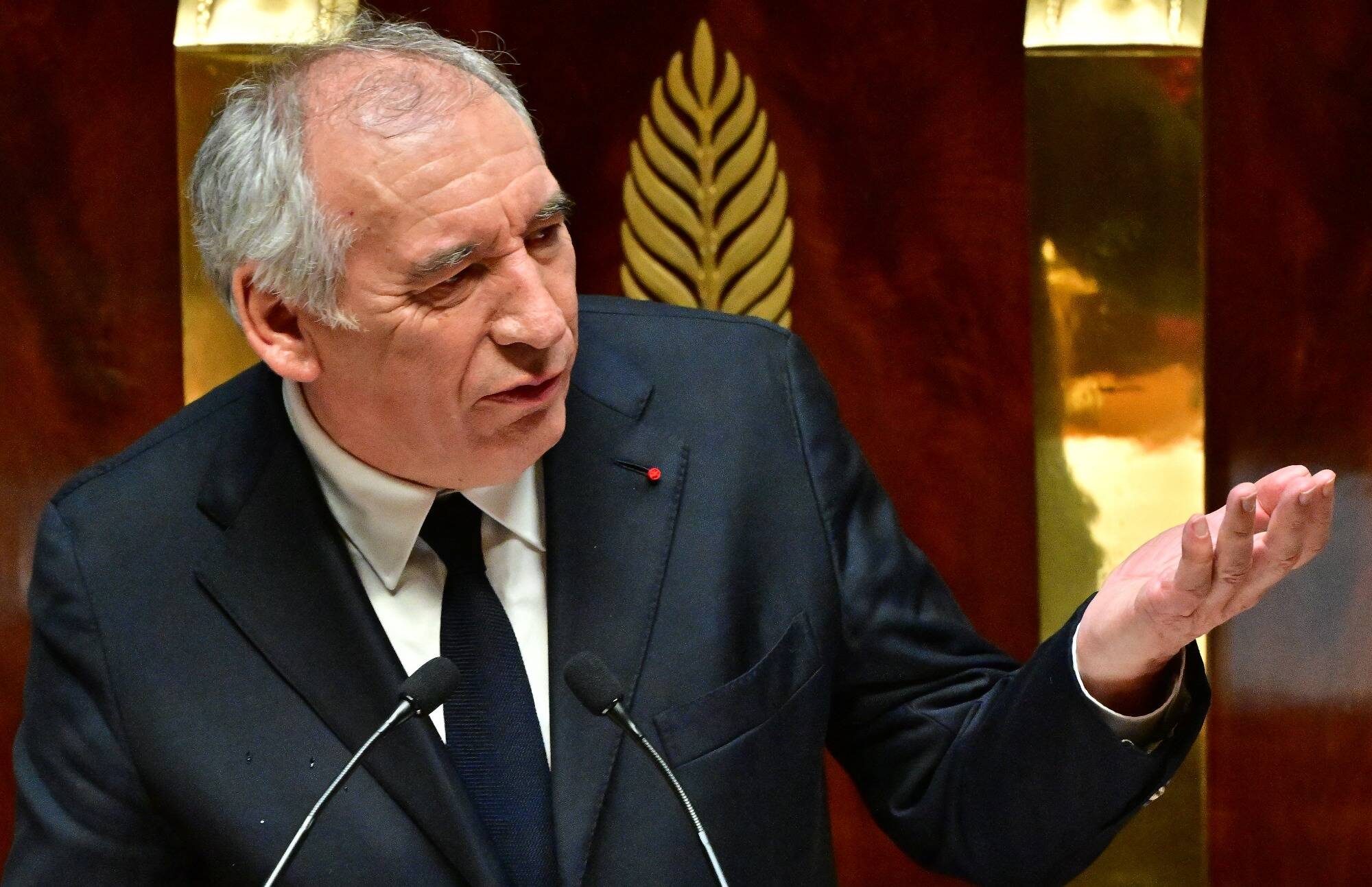 Malgré un scénario quasi perdu d'avance, pourquoi François Bayrou a-t-il décidé de se soumettre à un vote de confiance?