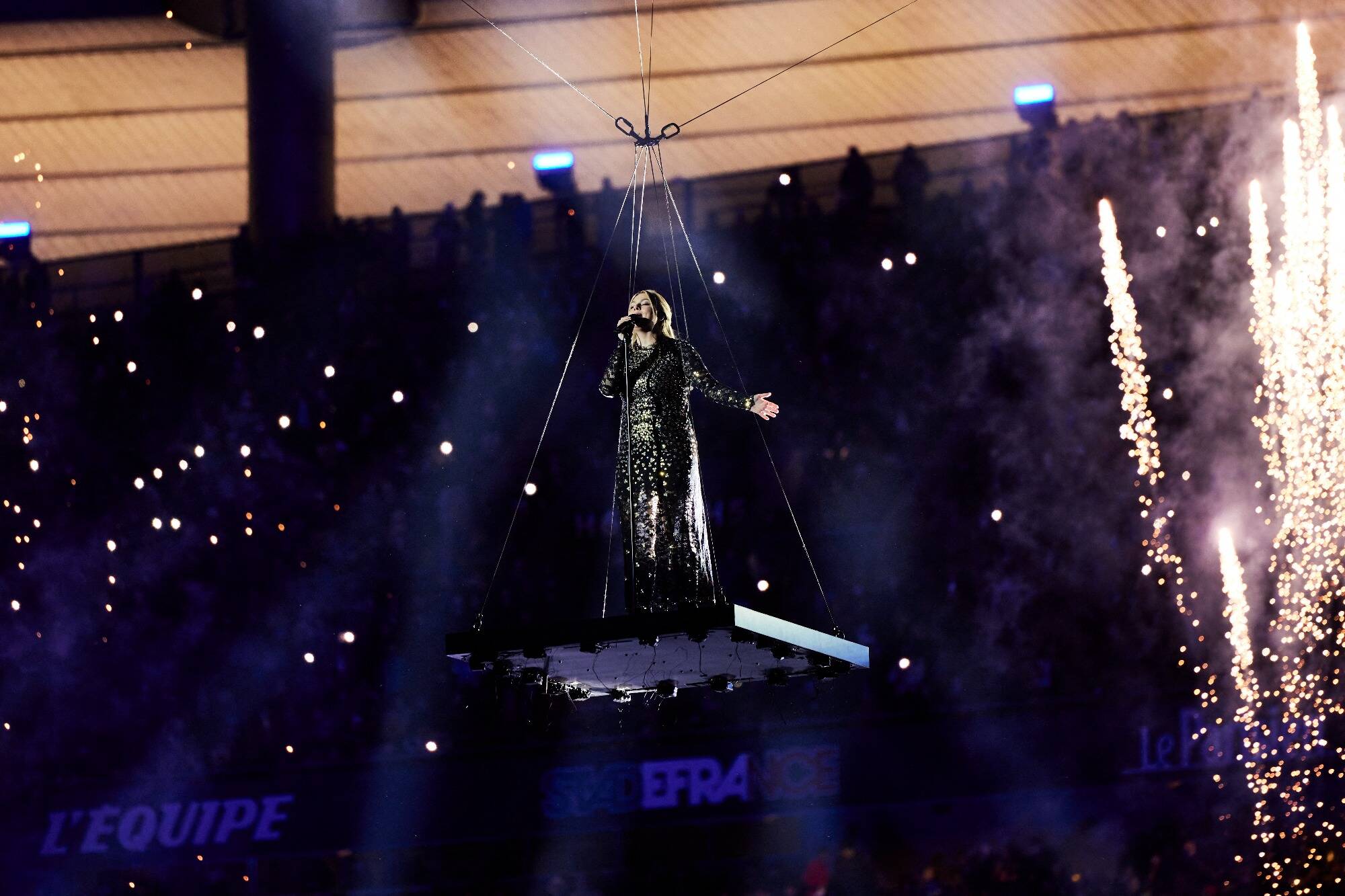 Pourquoi Louane a retiré une chanson des plateformes de streaming avant de dévoiler celle de l'Eurovision