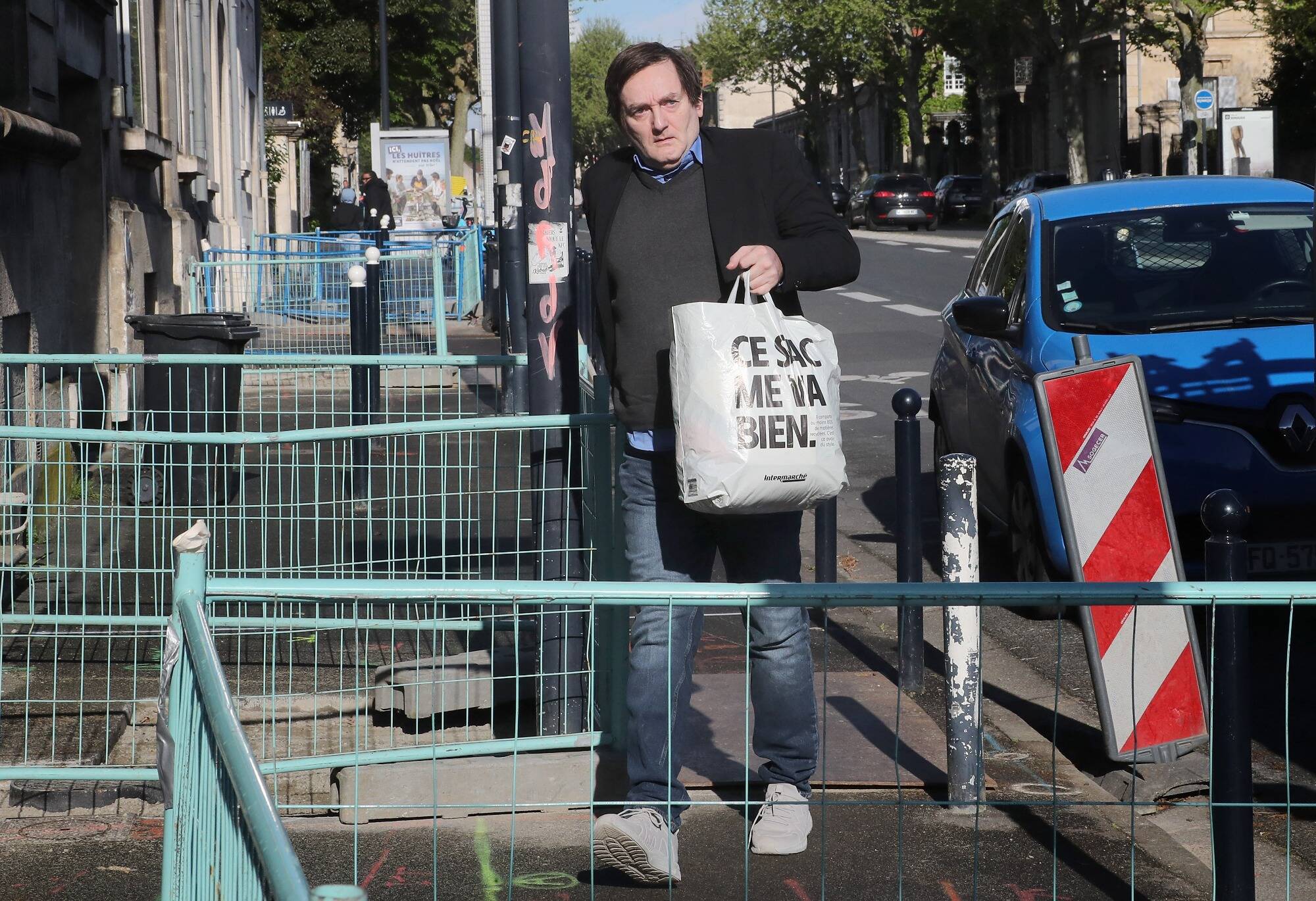 En images: Pierre Palmade est sorti de prison et a regagné son domicile sous bracelet électronique