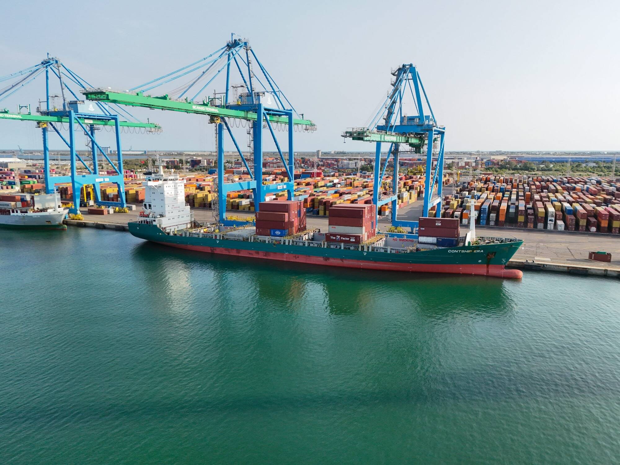 Le cargo Contship Era a quitté Fos-sur-Mer sans ses composants militaires et fait route vers Gênes